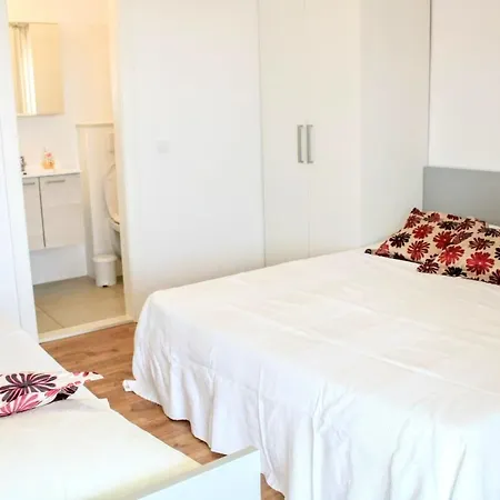 1 Bedroom/terrace - Makarska Riviera アパート
